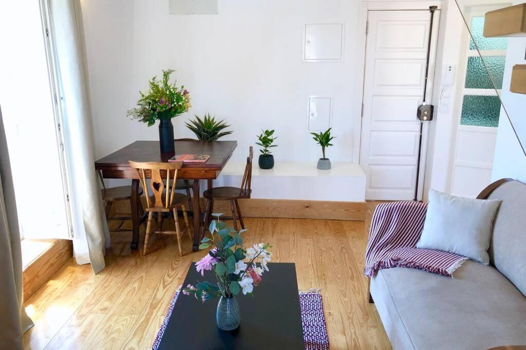 32 Top - Center Of Lisbon Duplex Apartment, Barrio Alto Екстериор снимка