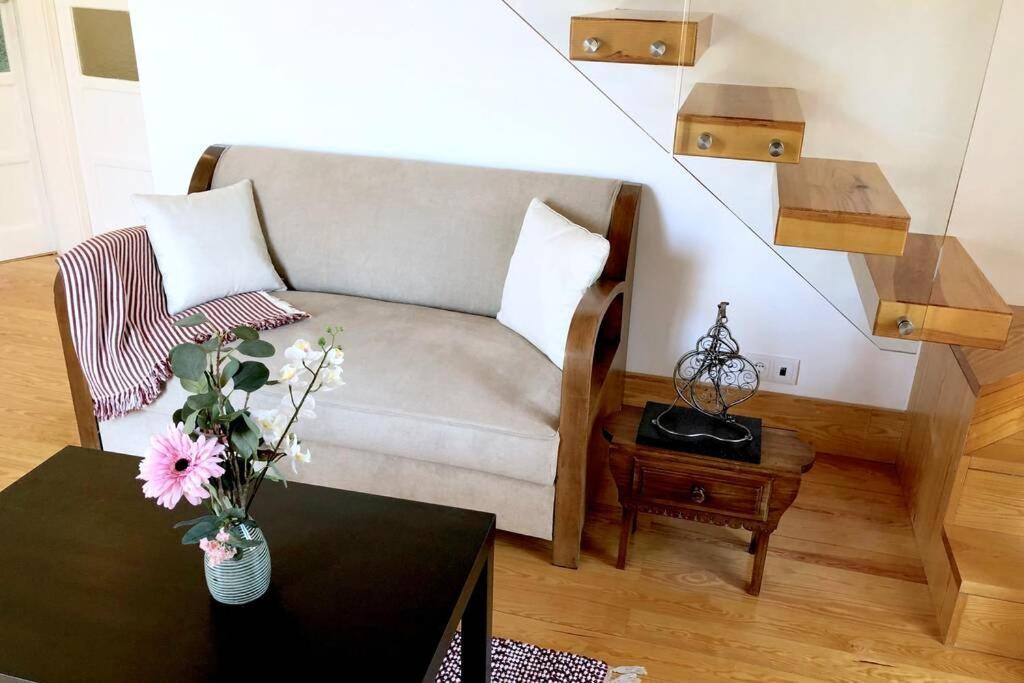 32 Top - Center Of Lisbon Duplex Apartment, Barrio Alto Екстериор снимка