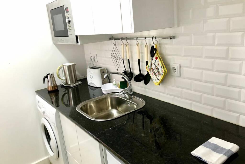 32 Top - Center Of Lisbon Duplex Apartment, Barrio Alto Екстериор снимка