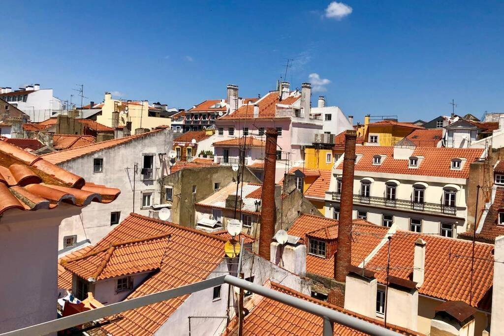 32 Top - Center Of Lisbon Duplex Apartment, Barrio Alto Екстериор снимка